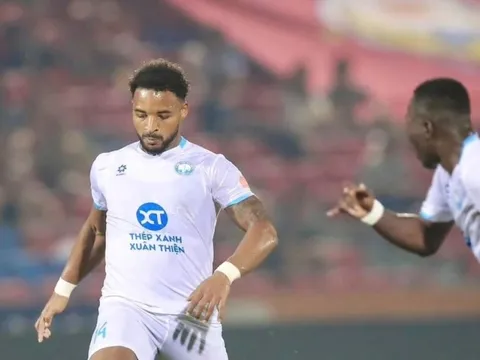 Xuân Son im tiếng, CLB Nam Định thua sốc HAGL