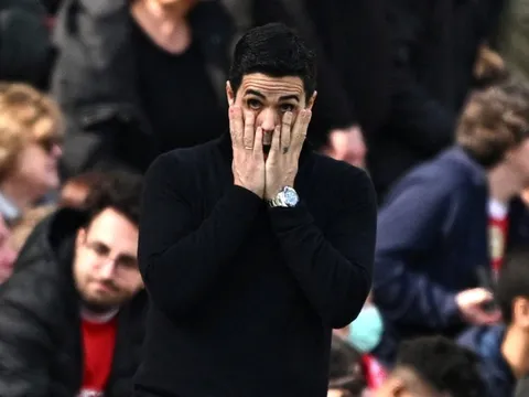 Arsenal có thể ‘lết’ về đích vì Manchester City bết bát chẳng kém