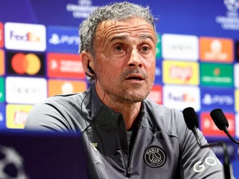 Hợp đồng lịch sử đưa Enrique vào top 3 HLV lương cao nhất thế giới