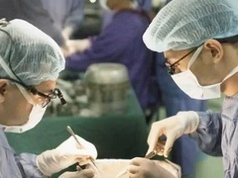 Vì sao chi phí mổ tim, ghép tạng tại Việt Nam chỉ bằng 1/10 của Mỹ?
