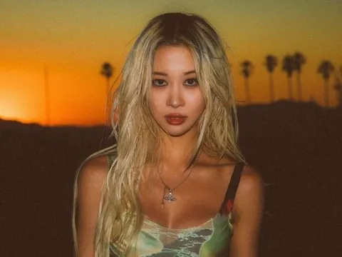 Ca sĩ Dayoung tiết lộ bí quyết 'lột xác' thành hot girl sau khi giảm 12kg