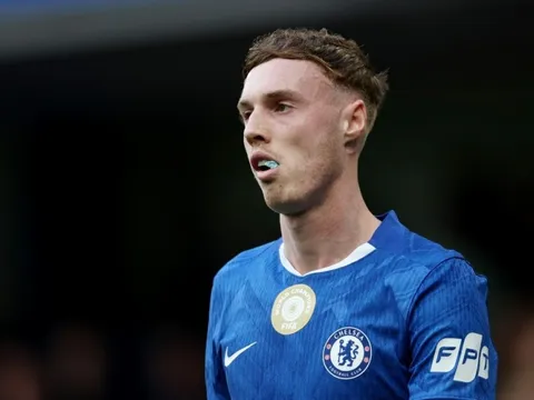 Quyết định lương thưởng gây bức xúc của Chelsea