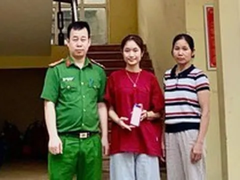 Tài khoản ngân hàng tự cộng thêm 71 triệu đồng, cô gái sinh năm 2007 phải đến công an trình báo