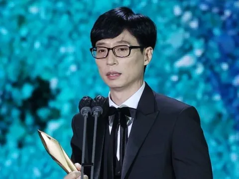 MC quốc dân Yoo Jae Suk trượt đề cử tại 'giải Oscar Hàn Quốc'
