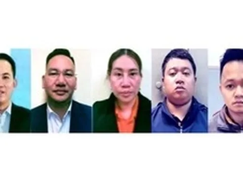 Lừa đảo,chiếm đoạt hàng trăm tỷ đồng của các nhà đầu tư,10 đối tượng bị truy tố