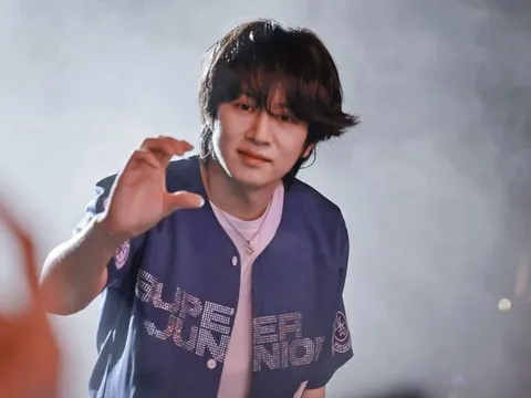 Thành viên Super Junior lần đầu nói về chuyện làm bố