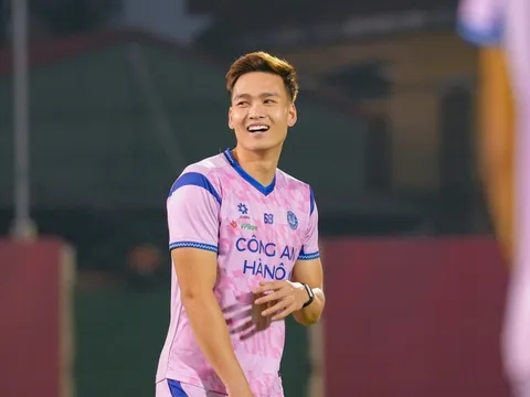 CAHN gia hạn hợp đồng thêm một tuyển thủ