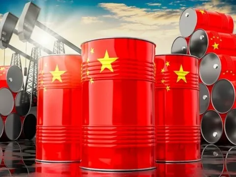 Kinh tế Trung Quốc ‘vững tay chèo’ giữa sóng gió Trung Đông