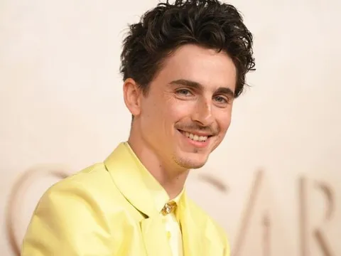 Chê opera 'không ai quan tâm', Timothée Chalamet bất ngờ giúp nhà hát cháy vé