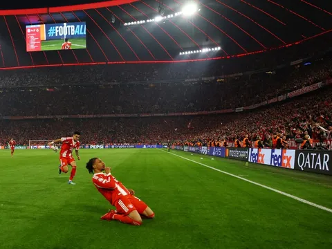 Olise mỉa mai Real Madrid sau khi Bayern đi tiếp