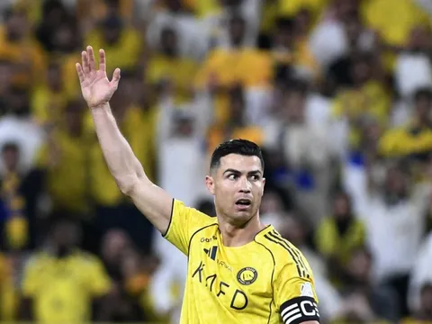 Ronaldo tiến gần tới chức vô địch lịch sử