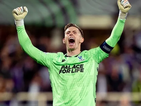 Crystal Palace lập kỳ tích trong lần đầu dự cúp châu Âu