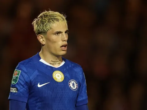 Chelsea ra quyết định với Garnacho