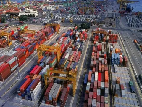 Tăng trưởng của Singapore dự báo giảm mạnh nếu căng thẳng địa chính trị kéo dài