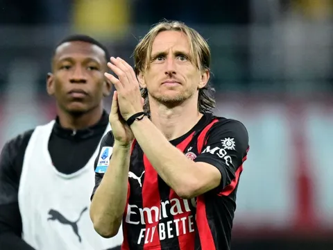 Đòi hỏi gây bất ngờ của Modric