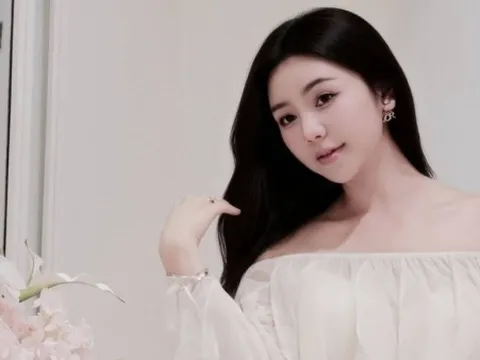 Đời thường xinh đẹp, gợi cảm của diễn viên Quỳnh Kool