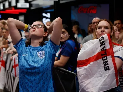 CĐV Anh phẫn nộ với phát hiện mới ở World Cup