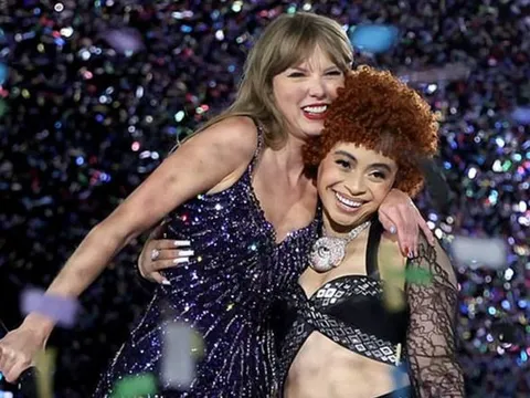 Bạn thân Taylor Swift bị fan tấn công gây xôn xao