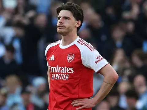 Thua Man City, Arsenal sắp tan mộng vô địch Ngoại hạng Anh