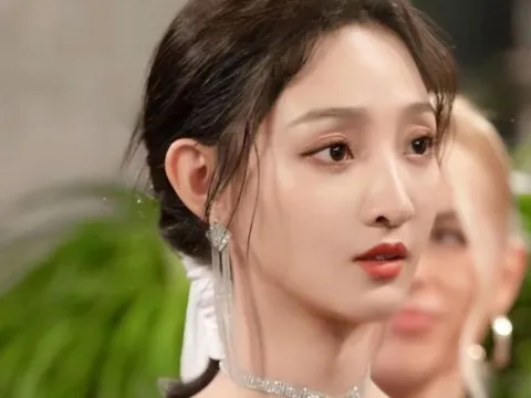 Lý Vũ Đồng nhận án phạt vì tiết lộ đời tư người khác