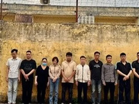 11 người liên quan trang cá cược trực tuyến “QQ88" bị khởi tố