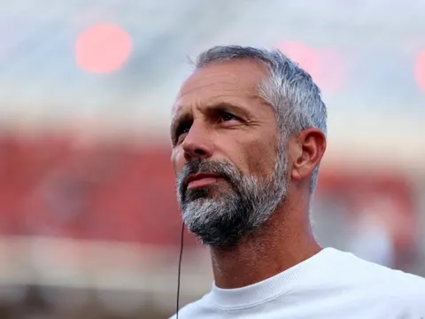 Bournemouth chốt HLV thay Iraola