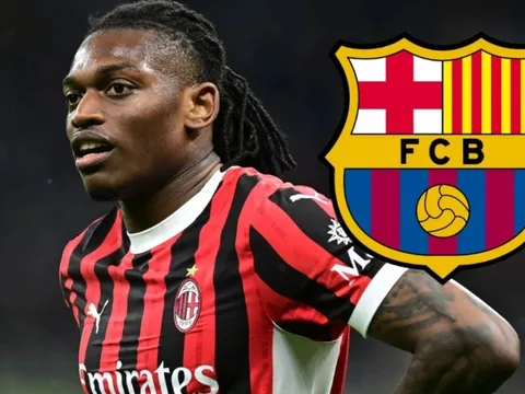 'Truyền nhân Ronaldo' sẵn sàng gia nhập Barcelona