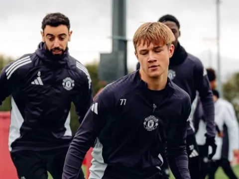 24 giờ đổi đời của sao trẻ MU