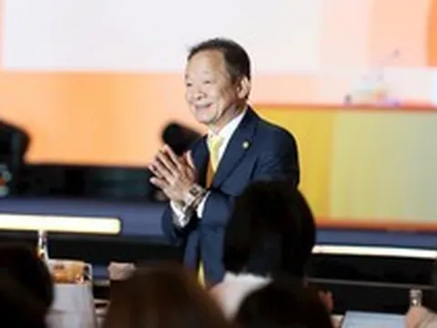 Cổ đông nói app ngân hàng SHB còn ít tính năng, muốn bổ sung xác thực tài khoản qua VNeID: Chủ tịch Đỗ Quang Hiển phản hồi