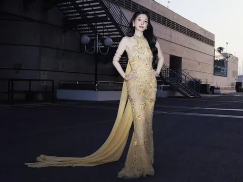 Diện váy bó sát, Ngu Thư Hân khoe eo thon nuột nà