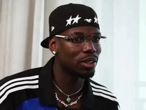 Pogba vướng tranh cãi