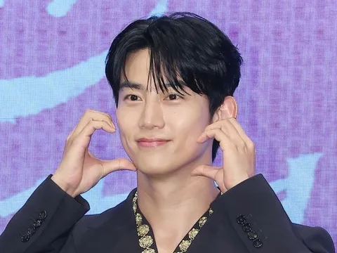 Nam ca sĩ Ok Taecyeon tổ chức lễ cưới vào hôm nay