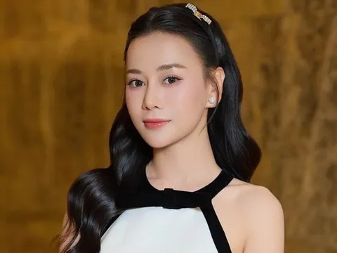 Mừng cho hạnh phúc mới của Phương Oanh