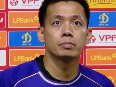 Văn Quyết: 'Ninh Bình có 3 Hoàng Đức trên sân cũng vậy thôi'