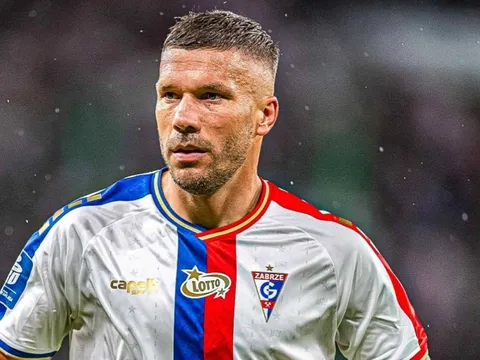 Cuộc đua vô địch 'điên rồ' ở giải Ba Lan