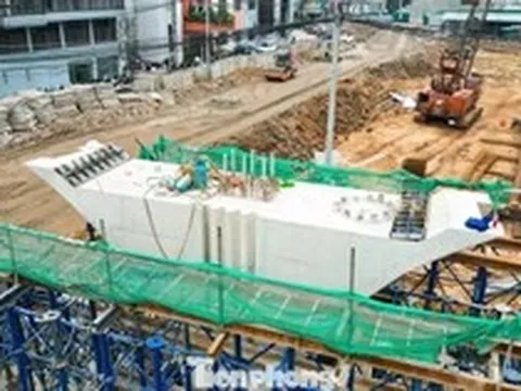 Hai cầu vượt Vành đai 1 dần lộ diện sau hơn 3 tháng thi công