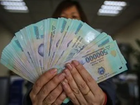 Nhận được tờ tiền 500 nghìn đồng có những dấu hiệu này, người dân phải lập tức báo công an