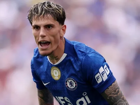 Chelsea vào chung kết FA Cup