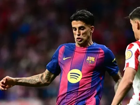 Kỷ lục độc nhất vô nhị của Cancelo