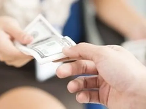 Mẫu câu ‘đắt giá’ nên có trong Giấy vay nợ