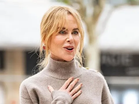 Nữ minh tinh Nicole Kidman khoe gu thời trang đẳng cấp ở tuổi U60