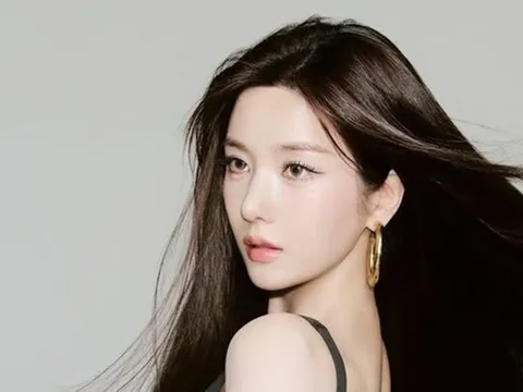 Bức ảnh gây sốt của ca sĩ Kwon Eun Bi