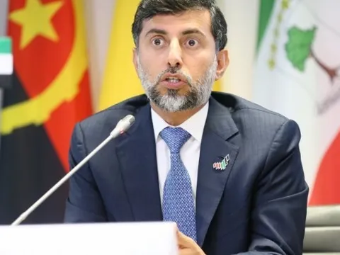 UAE rời OPEC: Tương lai của liên minh dầu mỏ và giá dầu thô thế giới sẽ ra sao?