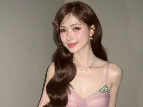 Hòa Minzy nói lời thật lòng giữa tranh cãi dữ dội
