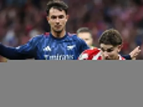 Atletico Madrid, Arsenal bất phân thắng bại