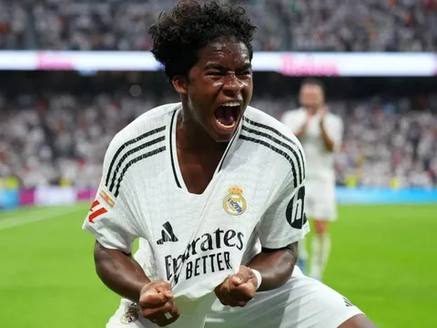 Endrick: 'Tôi đã khóc ở Real Madrid'