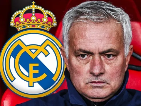 Real Madrid từ chối đền bù hợp đồng cho Mourinho