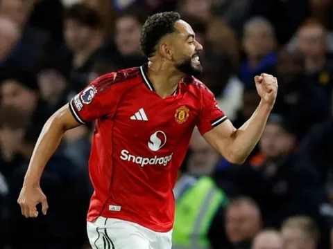 'Mưa tiền thưởng' chờ MU ở Champions League