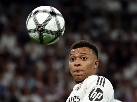 Mbappe làm dậy sóng Real Madrid