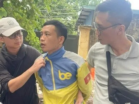 Bắt gặp cảnh trái ngang, chồng nổi cơn ghen sát hại vợ rồi bỏ trốn